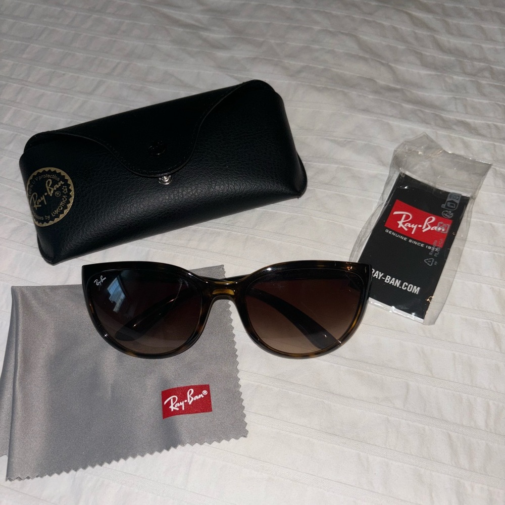 Brown ray bands